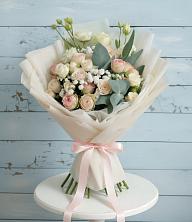 Букет цветов из:  Розы и Лизиантусы в Симбухово