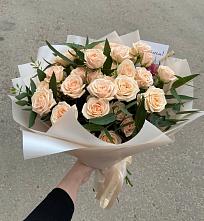 Букет Кремовые розы Латте в Симбухово