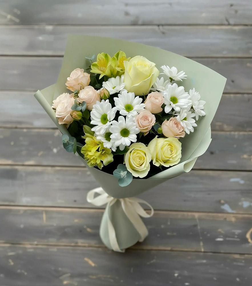 Букет цветов из: Альстромерии, Розы и Хризантемы в Симбухово
