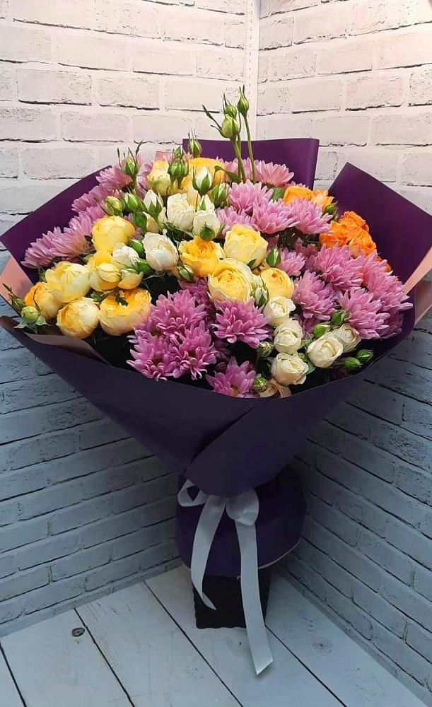 Букет цветов из: Хризантемы и Розы в Симбухово