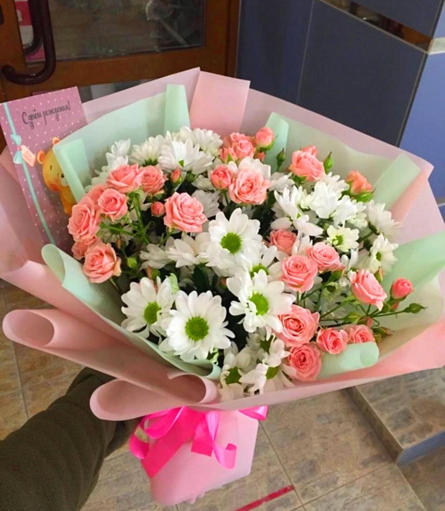 Букет цветов из: Розы и Хризантемы в Симбухово