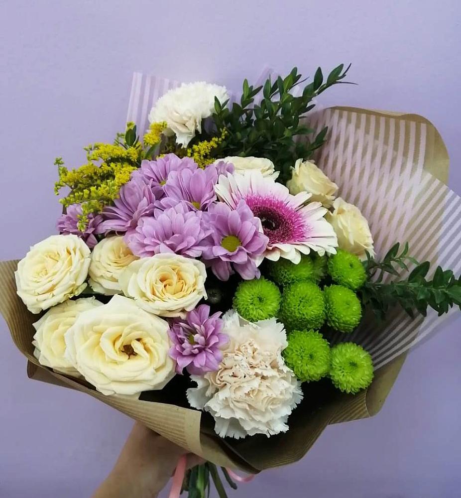 Букет цветов из: Хризантемы, Розы, Гвоздики и Герберы в Симбухово