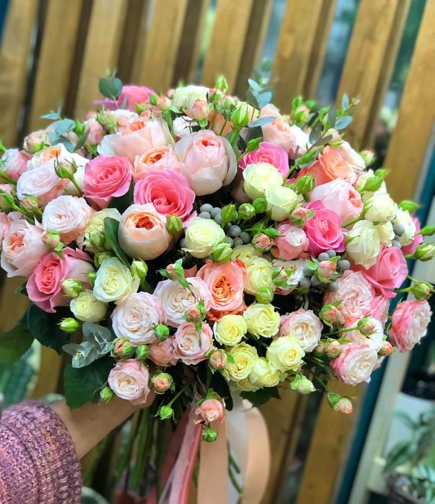 Букет цветов из: Розы в Симбухово