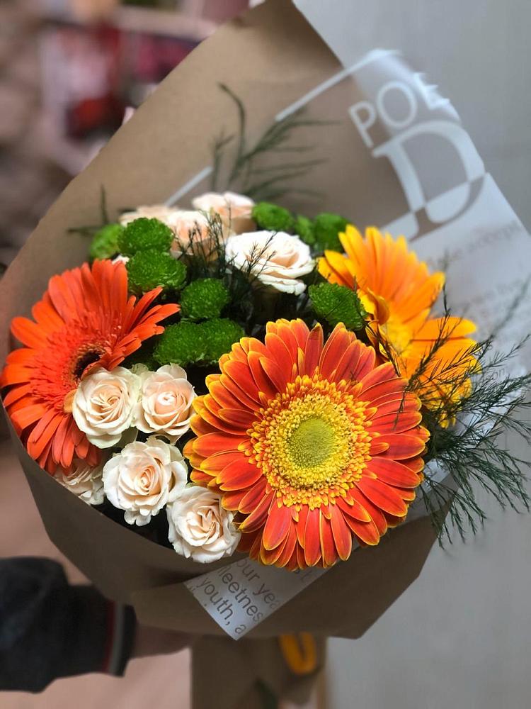 Букет цветов из: Герберы, Хризантемы и Розы в Симбухово