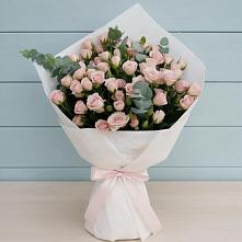 Букет цветов из:  Розы в Симбухово