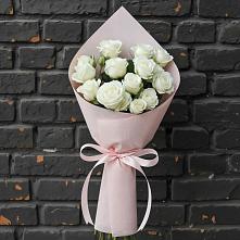 Букет цветов из:  Розы #REPLACE_PRED# Симбухово