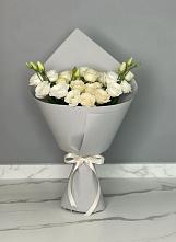 Букет цветов из:  Розы и Лизиантусы #REPLACE_PRED# Симбухово